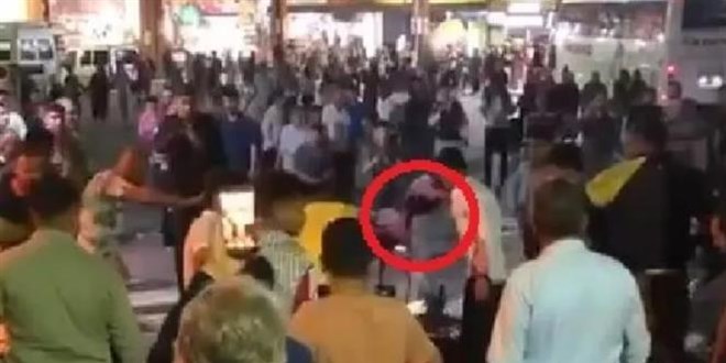 Yanan motosikleti şalgam suyuyla söndürdüler