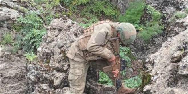 Irak'ın kuzeyinde 9 terörist etkisiz hale getirildi
