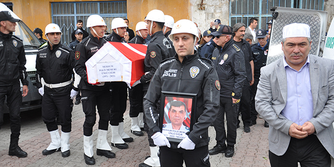 Görevi başında hayatını kaybeden polise Nevşehir'de veda edildi