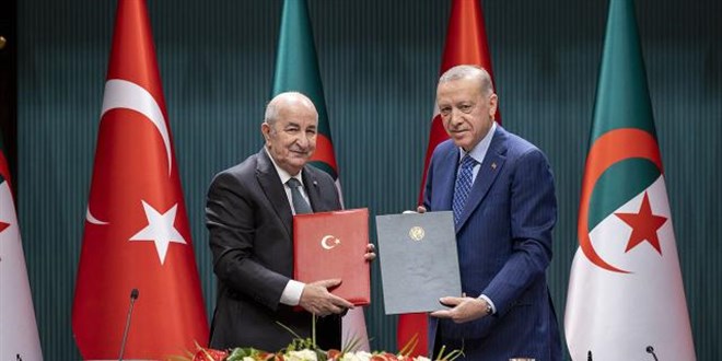 Trkiye-Cezayir arasnda 15 anlama, bir ortak bildiri imzaland