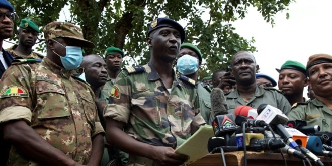 Mali'de bir grup subayn darbe giriiminde bulunduu belirtildi