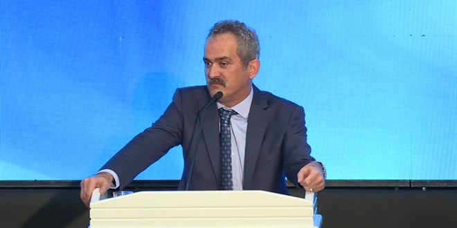 Milli Eğitim Bakanı Özer, matematik seferberliği başlattı