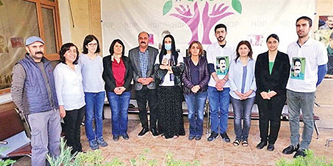 TSK vurdukça HDP PKK'ya gitti: 3 yılda 100 ziyaret