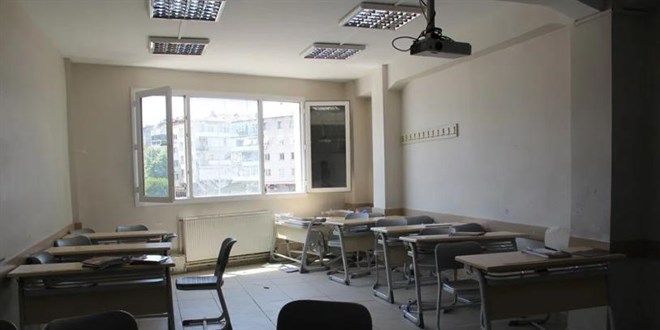 Haciz yapılan okulda eğitim dönem sonuna kadar sürecek