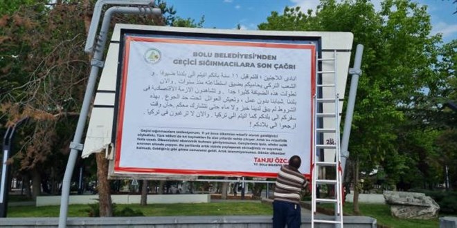 Bolu Belediyesinin afişleri kaldırılıp soruşturma başlatıldı
