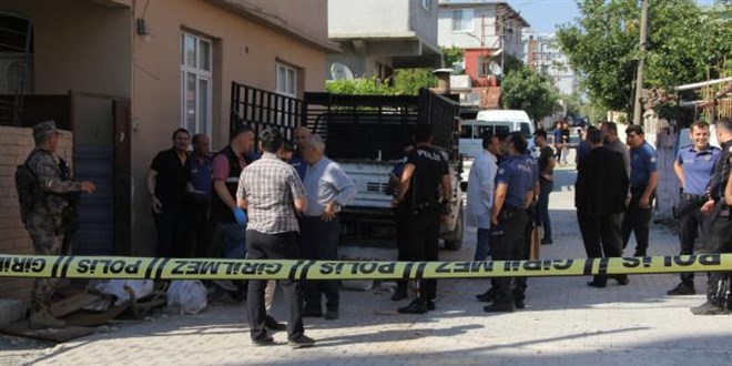 Hatay'da iki aile arasında silahlı kavga: 15 yaralı
