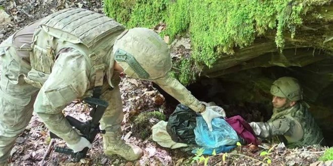 'Eren Abluka-12 Şehit Jandarma Uzman Çavuş Abdullah Akdeniz Operasyonu' başlatıldı