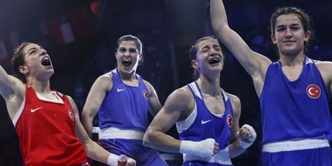 Kadınlar Boks Şampiyonası'nda Türkiye, dünya şampiyonu