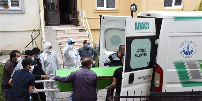 Uzun süredir kendisinden haber alınamayan kişi evinde ölü bulundu