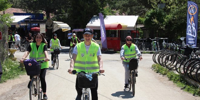 Pedallar bağımlılıkla mücadele için çevrildi