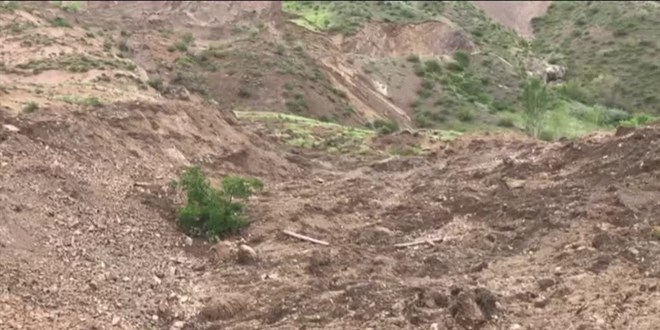 Erzurum'da HES barajı borusundaki sızma heyelana yol açtı