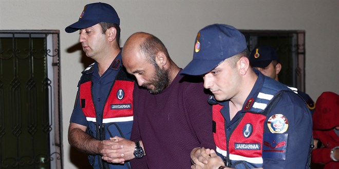 Kayseri'de ba evinden hrszlk yaptklar iddiasyla 3 zanl yakaland