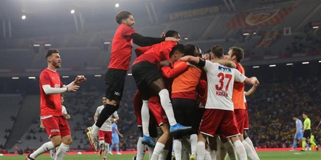 Ziraat Türkiye Kupası'nda şampiyon Demir Grup Sivasspor