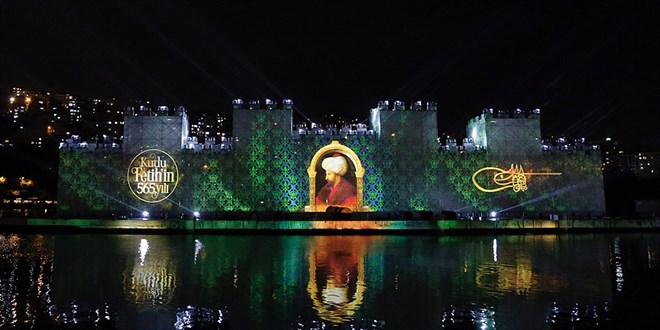 İstanbul'u fetih coşkusu sardı