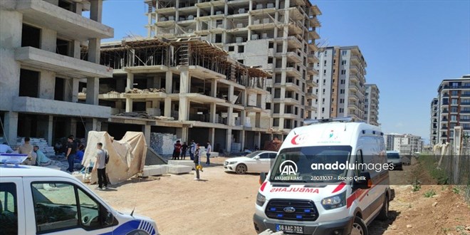 Siirt'te asansör boşluğuna düşen inşaat işçisi öldü