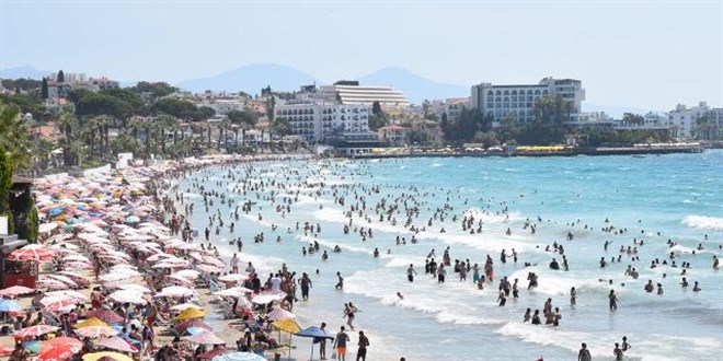 Antalya gnde 60 bin turist arlyor