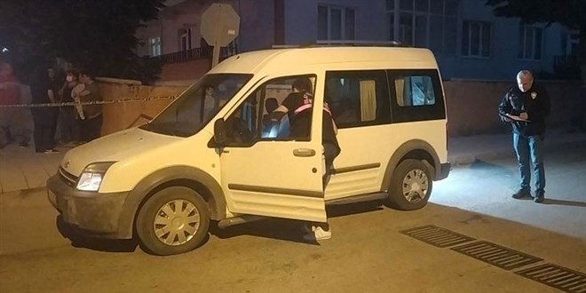 Çorum'da enişte dehşet saçtı eşini darp etti tepki gösteren baldızını tabancayla öldürdü