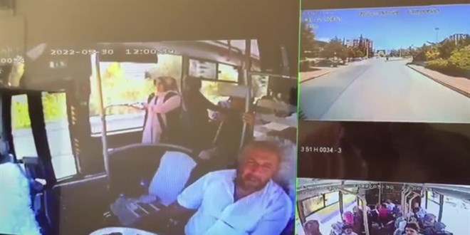 Otobüsü durdurup Türk bayrağını yerden aldı