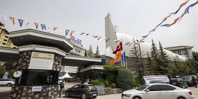 AK Parti 30. İstişare ve Değerlendirme Toplantısı, çalışma oturumlarıyla sürüyor