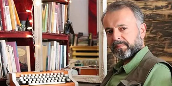 Yazar ve şair Mevlana İdris Zengin vefat etti