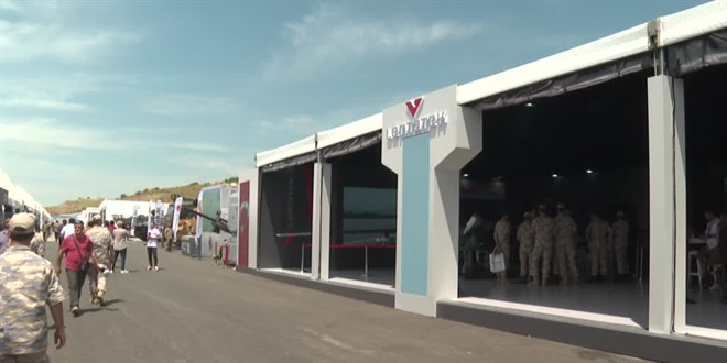 Yakıt pilli yerli İHA, EFES-2022'de vitrine çıktı