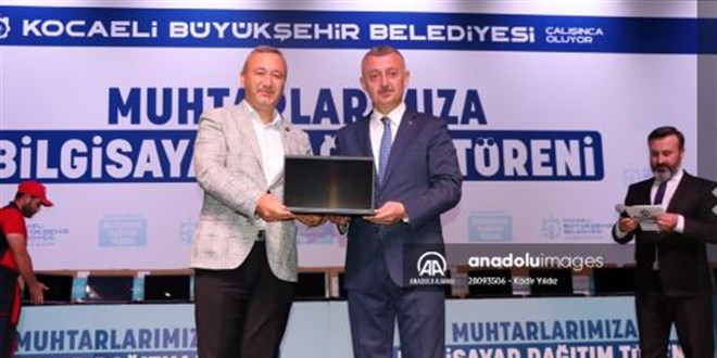 Kocaeli'de 472 muhtara dizüstü bilgisayar dağıtıldı