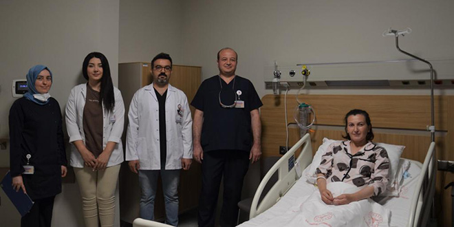 Dünyada sayılı, Türkiye'de ilk! Kalbe giden yol bu sefer 'karaciğerden' geçti