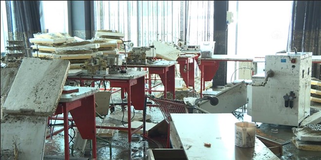 Ankara'daki sağanak nedeniyle 11 kişinin yaralandığı gözlük fabrikası kullanılmaz hale geldi