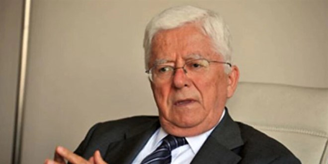 Eski Bakan Tarhan Erdem hayatını kaybetti
