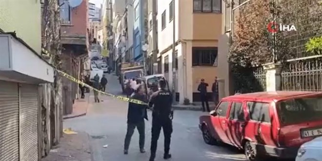 Çocukların attığı şişe kiliseye düşünce ortalık karıştı