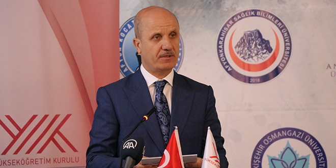YÖK Başkanı: Hocalar, fil dişi kulelerinde yaşayan insanlar değil
