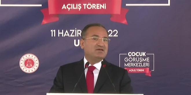 Bakan Bozdağ açıkladı: Pazartesi günü 14 merkezde çocuk görüşme merkezleri kuruluyor