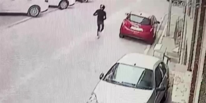 Hafızasını kaybeden kadının iyileşmesi için sokakta ateş edildi
