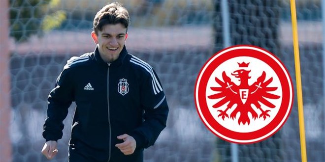 Rıdvan Yılmaz Eintracht Frankfurt'ta