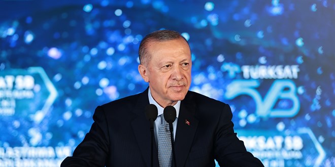 Erdoğan: Türksat 6A'yı 2023 yılında uzaya fırlatacağız