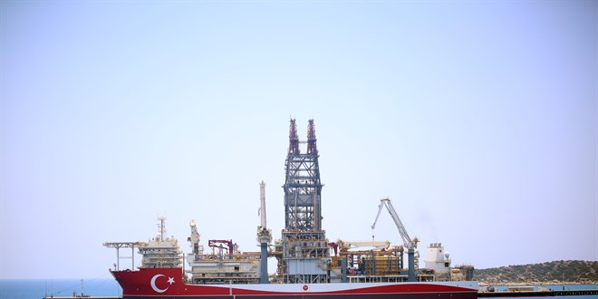 Trkiye'nin yeni sondaj gemisi Abdlhamid Han'da hazrlklar sryor