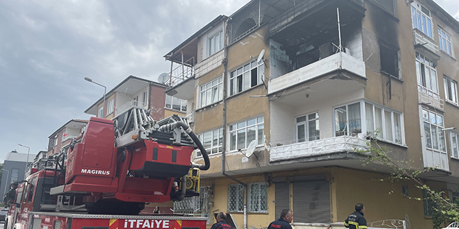 Kayseri'de ev sahibiyle tartan kirac evi atee verdi