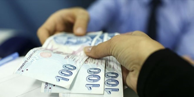 Emeklilerden talep: En dk aylk asgari cret kadar olmal