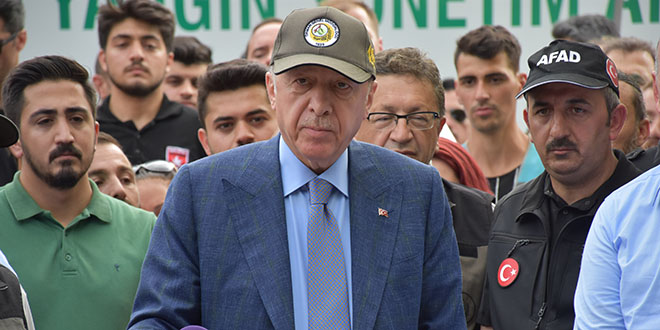 Erdoğan'dan yangın açıklaması: 4 yerde yangınlar söndürüldü
