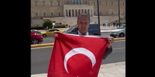 Mustafa Sarıgül'e Atina'da saldırı girişimi