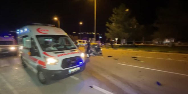 Vali'nin oğlu kaza yaptı, karı koca 2 kişi kazada hayatını kaybetti