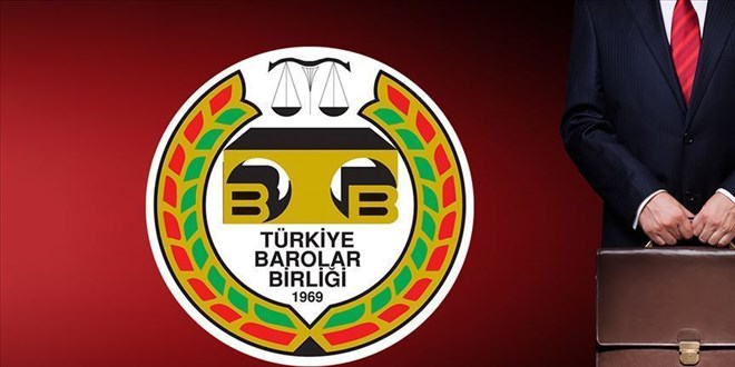 Avukatlar da avukatlık asgari ücret tarifesinin arttırılmasını istiyor