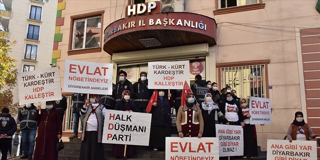 Diyarbakr annelerinden Cumhurbakan Erdoan'a teekkr