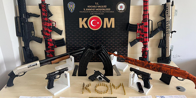 Kocaeli'de suç örgütüne yönelik operasyonda 14 şüpheli yakalandı
