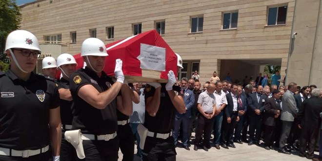Hayatını kaybeden eski vekil son yolculuğuna uğurlandı