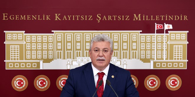 AK Parti 'EYT ve sözleşmelilere kadro' için tarih verdi