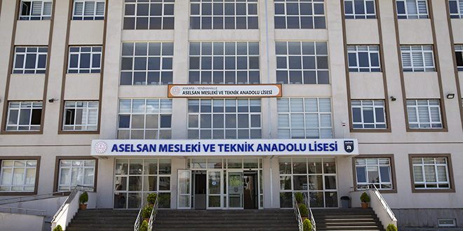 Başarılı gençlere ASELSAN'dan davet