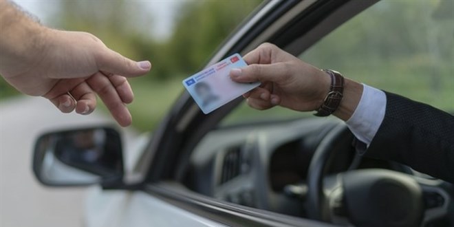 'Yok artık' dedirten olay: Ehliyeti ölü birinin üzerine kayıtlı çıktı