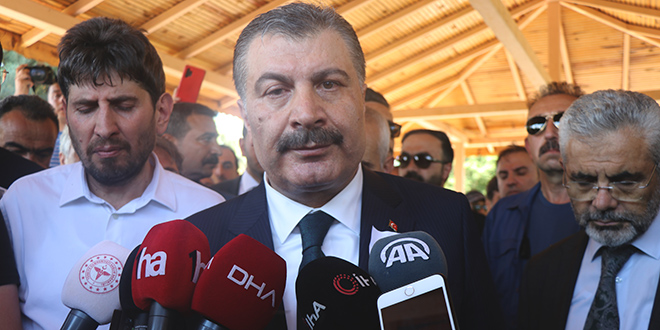 Bakan Koca: Terörle verdiğimiz sınavı sağlıkta şiddet için de vereceğiz