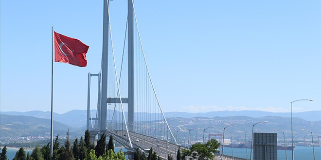 Osmangazi Köprüsü'nde yılın ilk yarısında 'trafik garantisi' aşıldı